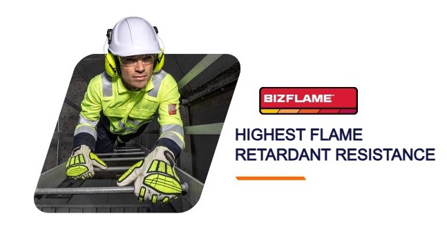 Worker in high visibility yellow protective clothing and white helmet climbing a ladder. Next to him is the Bizflame collection logo and the following caption: Highest flame resistance. Behind it is a link linking to our Bizflame collection.